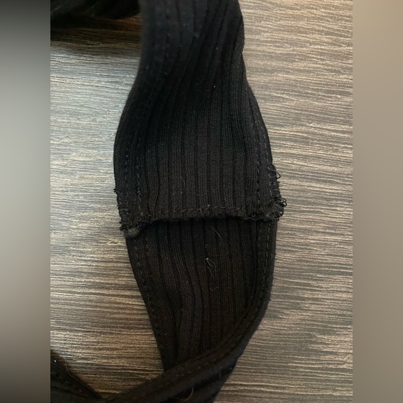 Black & green body suits by Guess - Picture 5 of 10